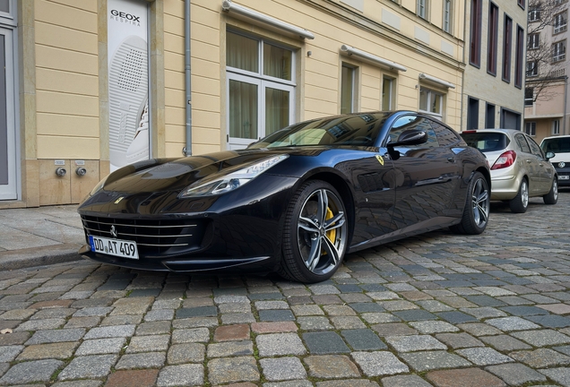 Ferrari GTC4Lusso