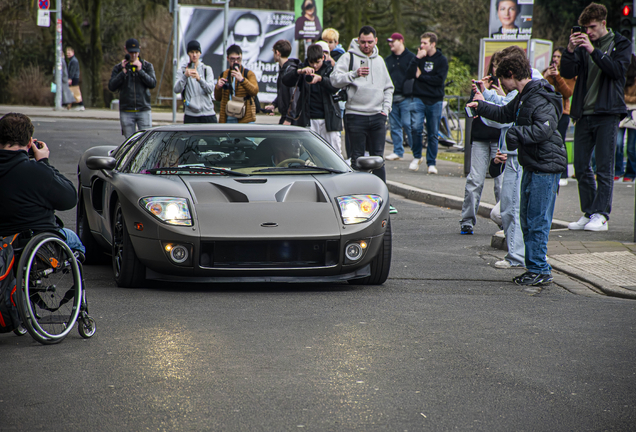 Ford GT