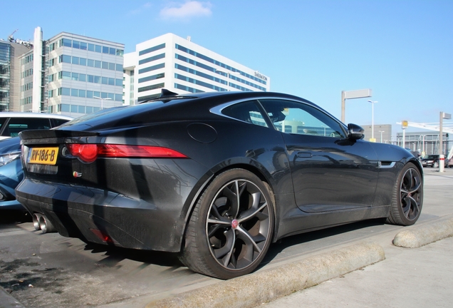 Jaguar F-TYPE S Coupé