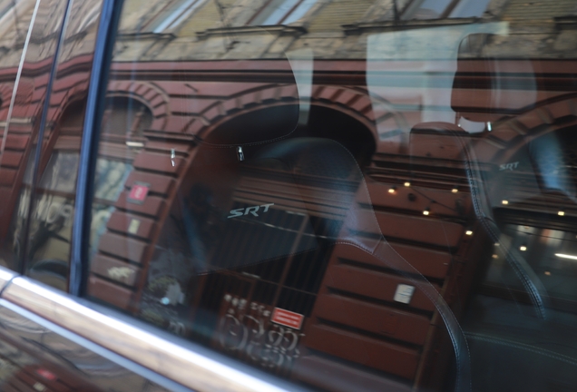 Jeep Grand Cherokee SRT-8 2012