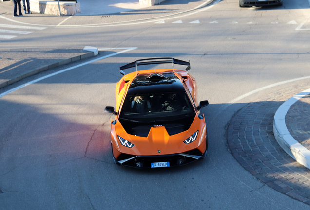 Lamborghini Huracán LP640-2 STO