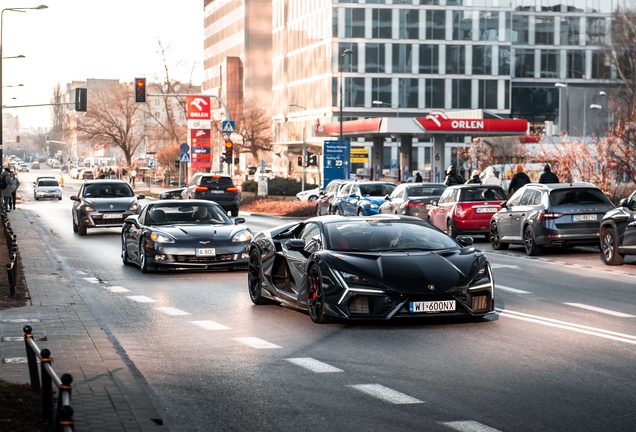Lamborghini Revuelto