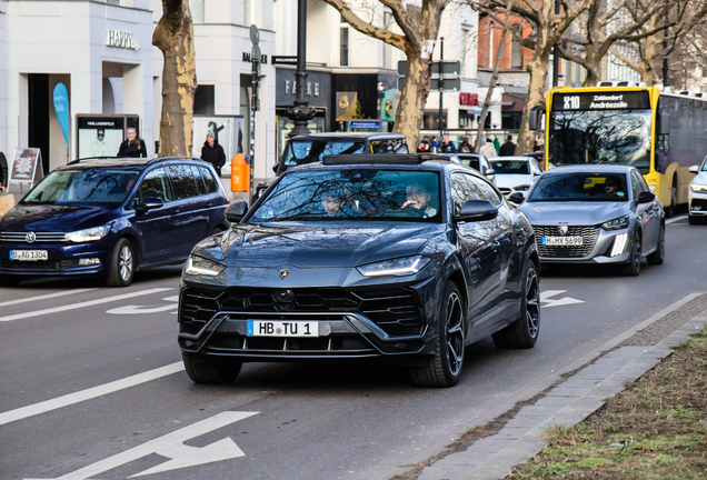 Lamborghini Urus