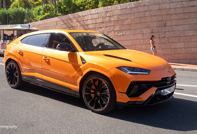 Lamborghini Urus S