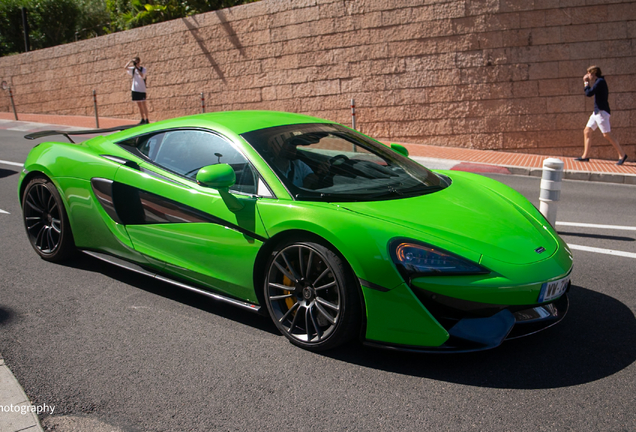 McLaren 570S