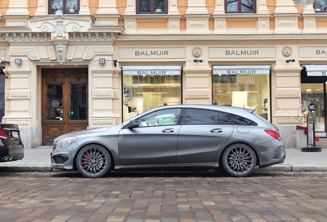 Mercedes-Benz CLA 45 AMG Shooting Brake