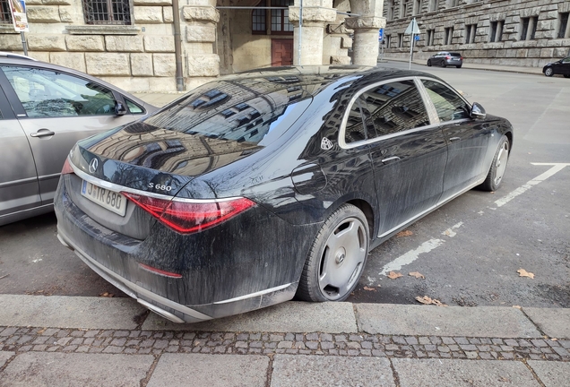 Mercedes-Maybach S 680 X223