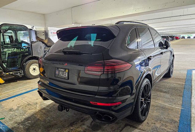 Porsche 958 Cayenne Turbo S MkII
