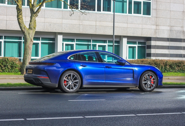 Porsche 972 Panamera Turbo E-Hybrid