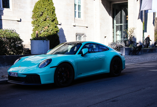 Porsche 992 Carrera 4 GTS MkII
