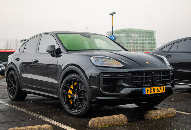 Porsche Cayenne Coupé Turbo E-Hybrid