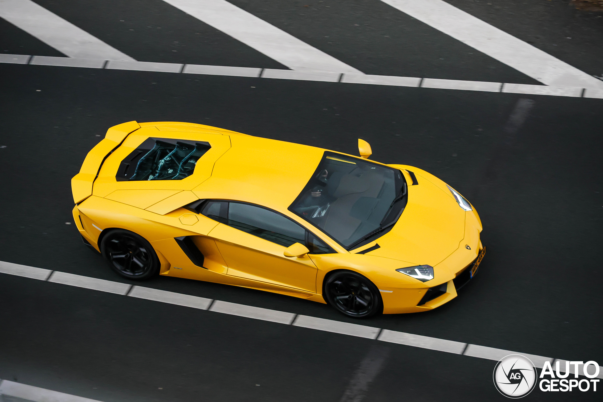 Lamborghini Aventador LP700-4