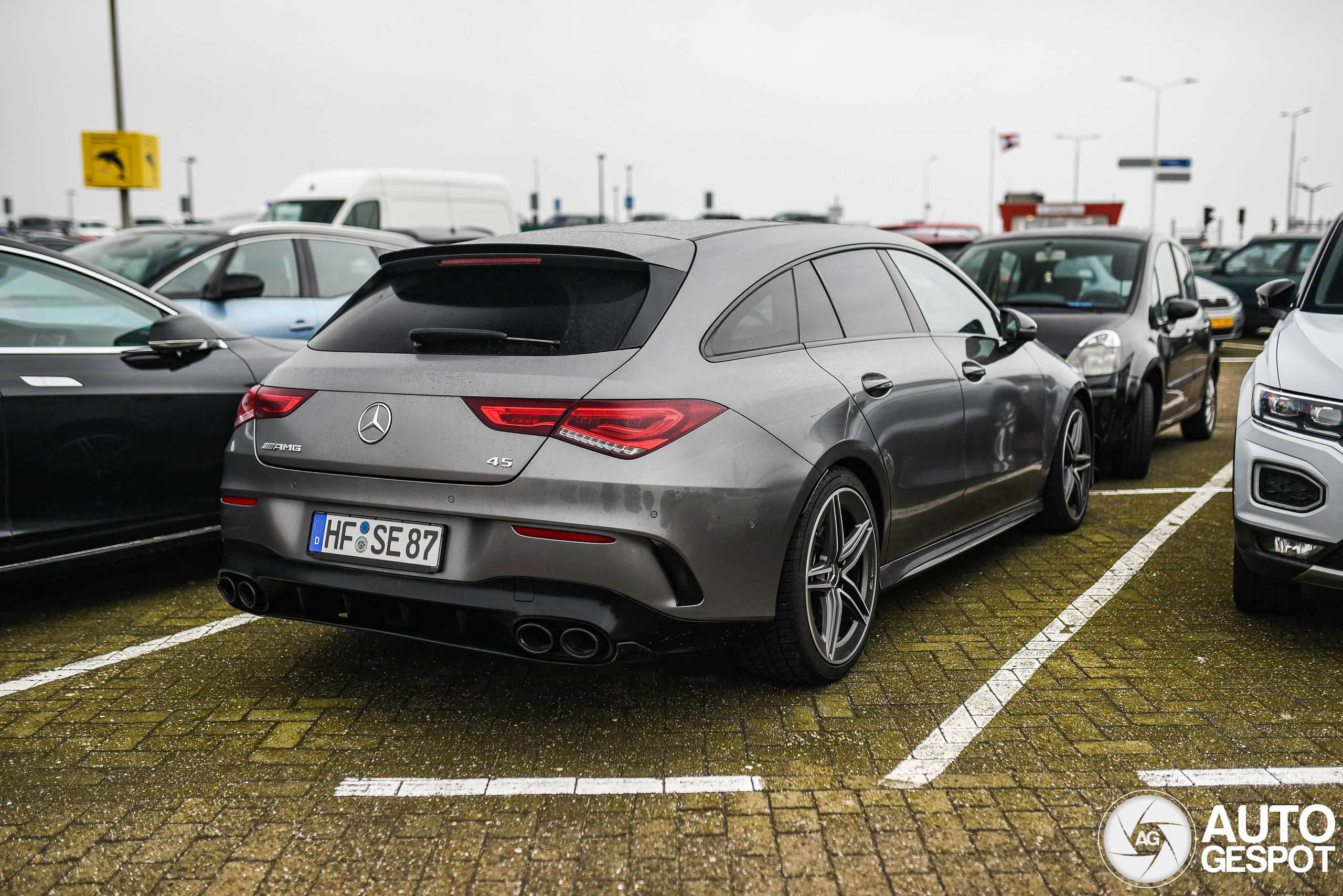 Mercedes-AMG CLA 45 Shooting Brake X118