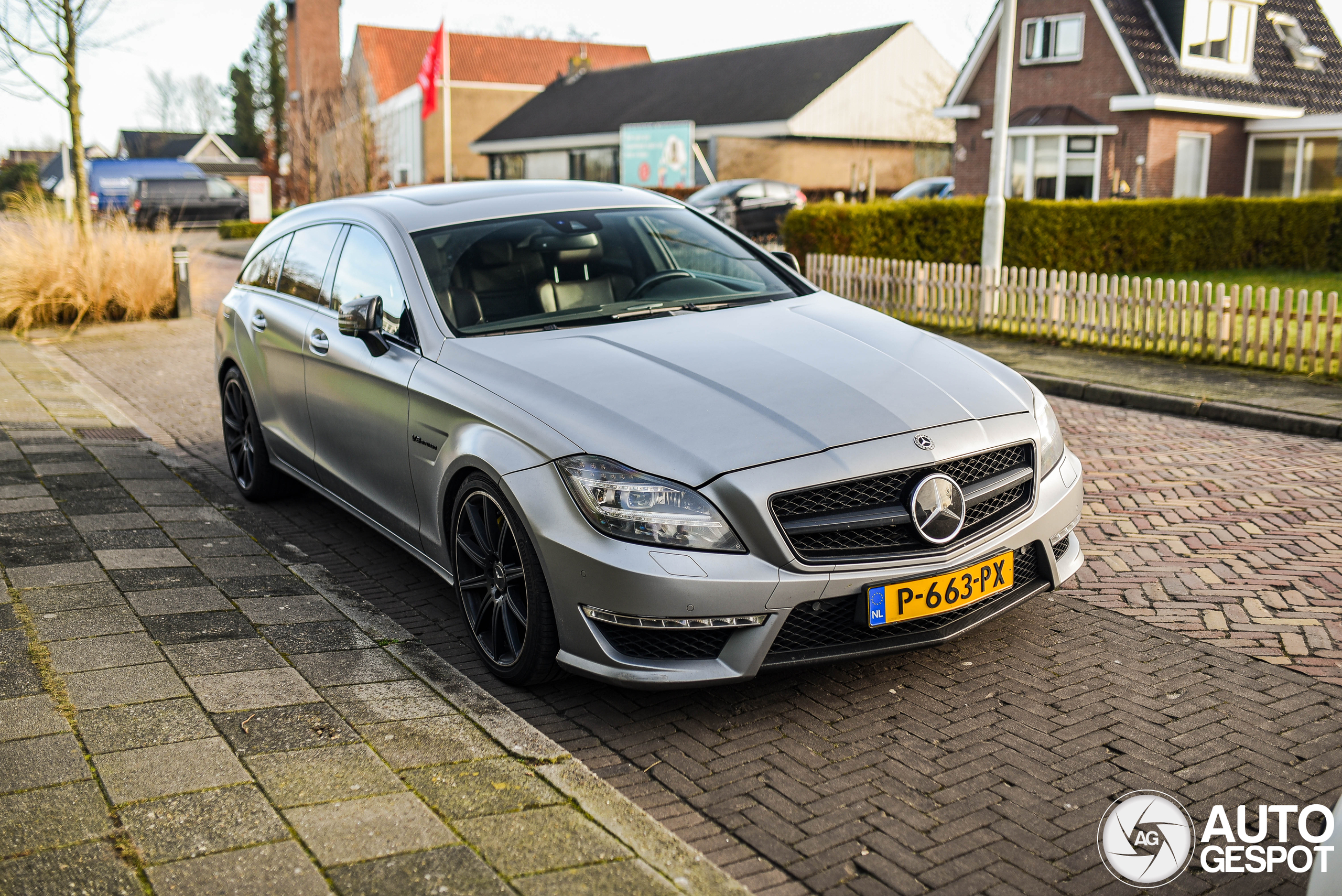 Mercedes-Benz CLS 63 AMG X218 Shooting Brake