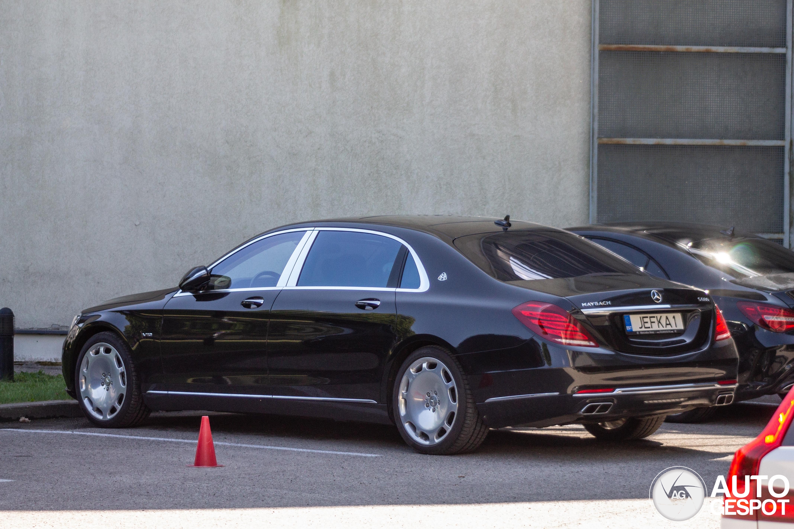 Mercedes-Maybach S 600 X222