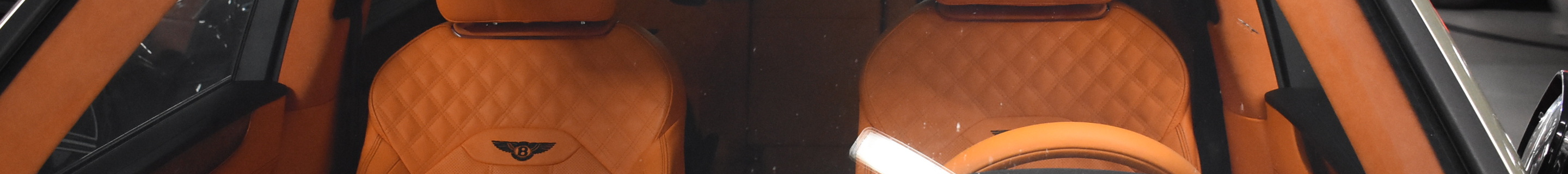 Bentley Bentayga Hybrid 2021