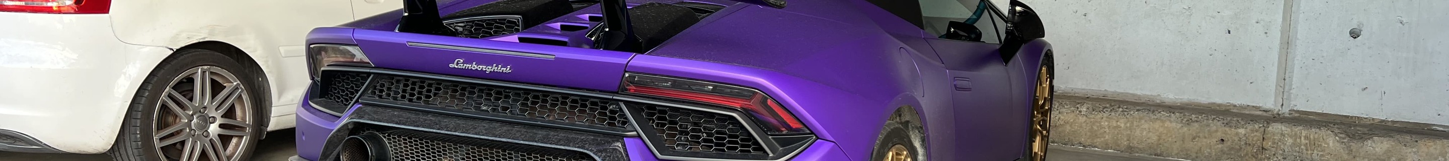 Lamborghini Huracán LP640-4 Performante Spyder