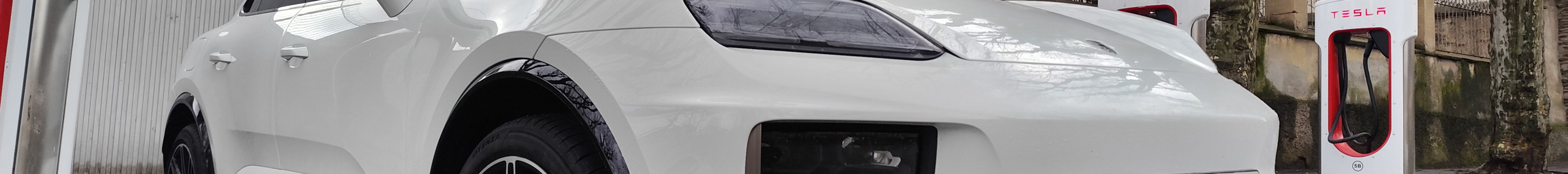 Porsche Macan EV Turbo