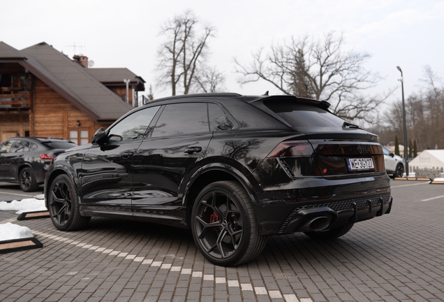 Audi RS Q8 2024