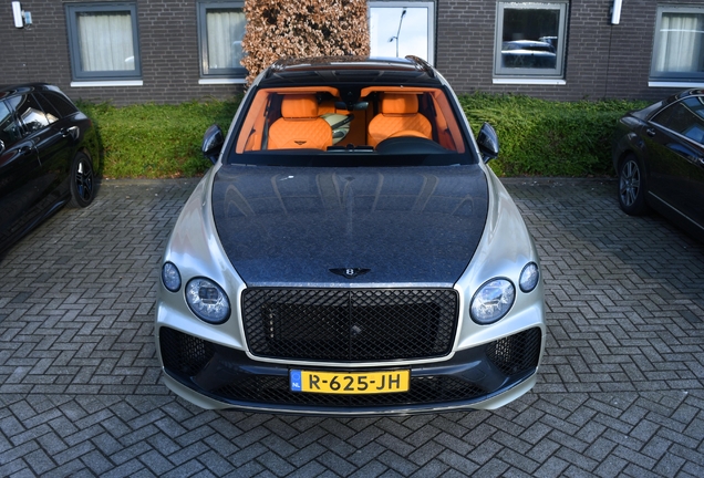 Bentley Bentayga Hybrid 2021