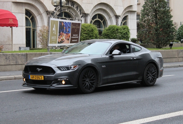 Ford Mustang GT 2015