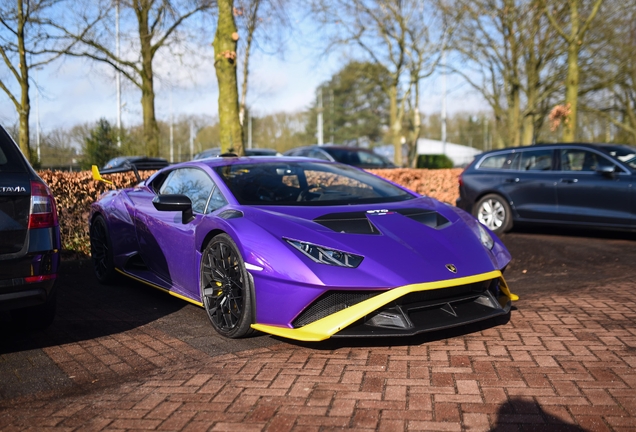 Lamborghini Huracán LP640-2 STO