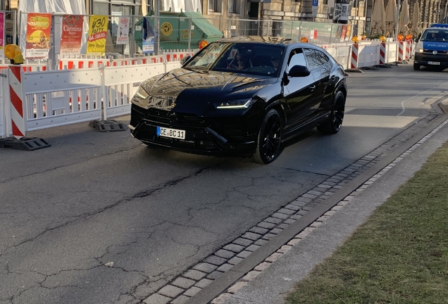 Lamborghini Urus S