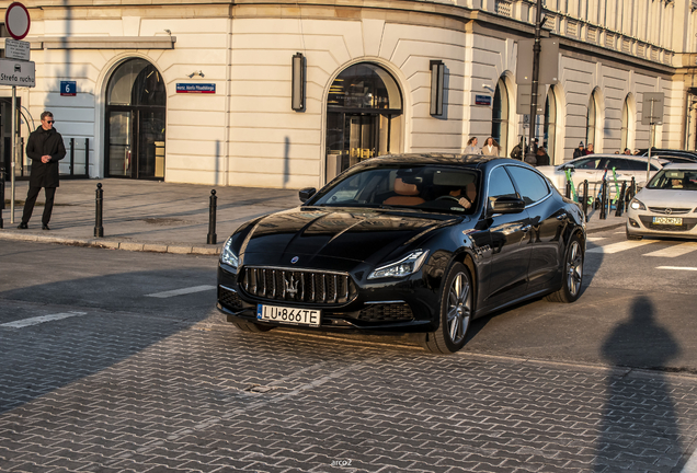Maserati Quattroporte S Q4 GranLusso 2021