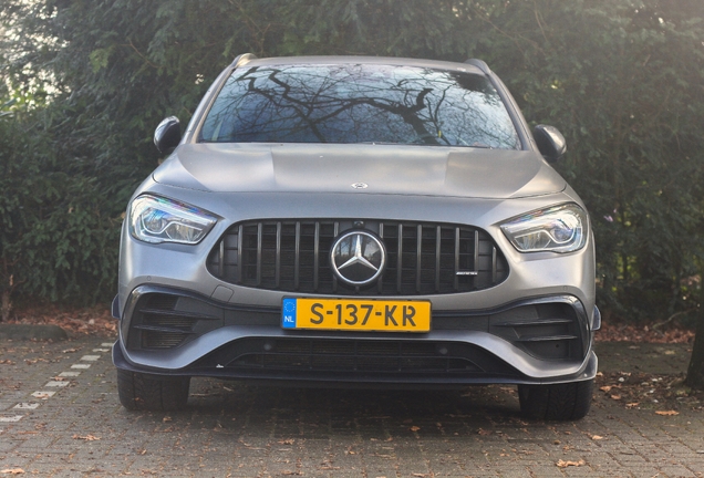 Mercedes-AMG GLA 45 S 4MATIC+ H247