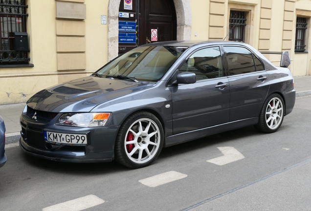 Mitsubishi Lancer Evolution IX MR