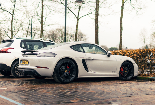 Porsche 718 Cayman GTS