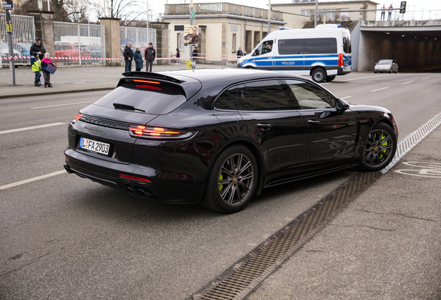 Porsche 971 Panamera Turbo S E-Hybrid Sport Turismo