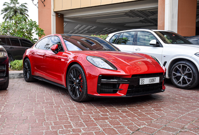 Porsche 972 Panamera GTS