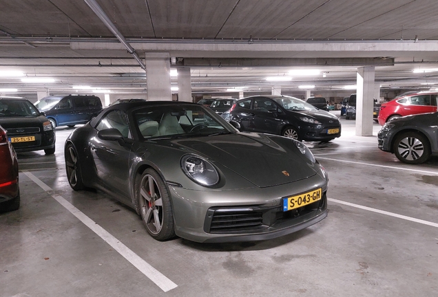 Porsche 992 Carrera S Cabriolet