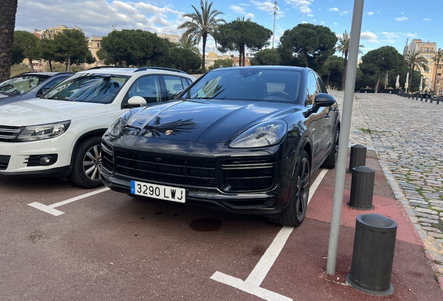 Porsche Cayenne Coupé Turbo S E-Hybrid