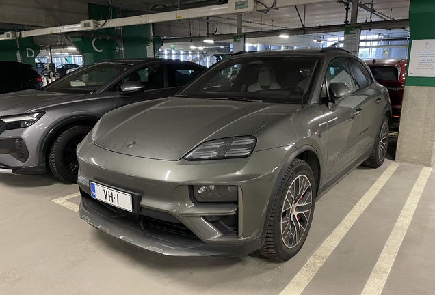 Porsche Macan EV Turbo