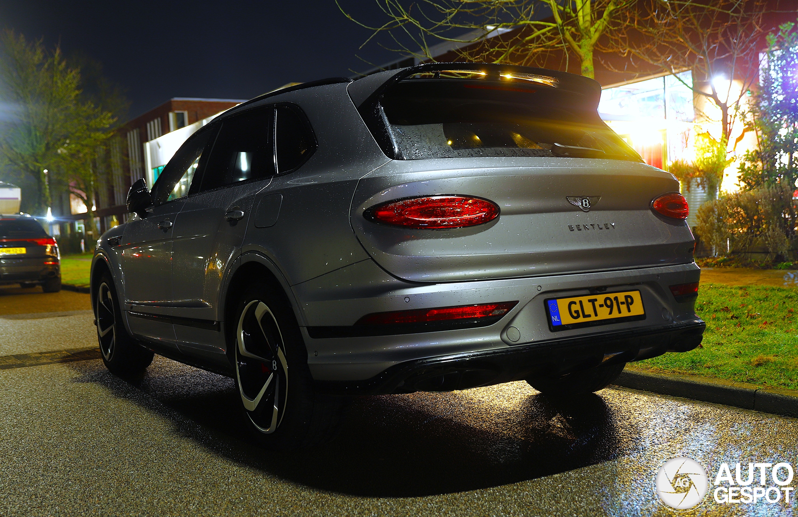 Bentley Bentayga Hybrid S 2024