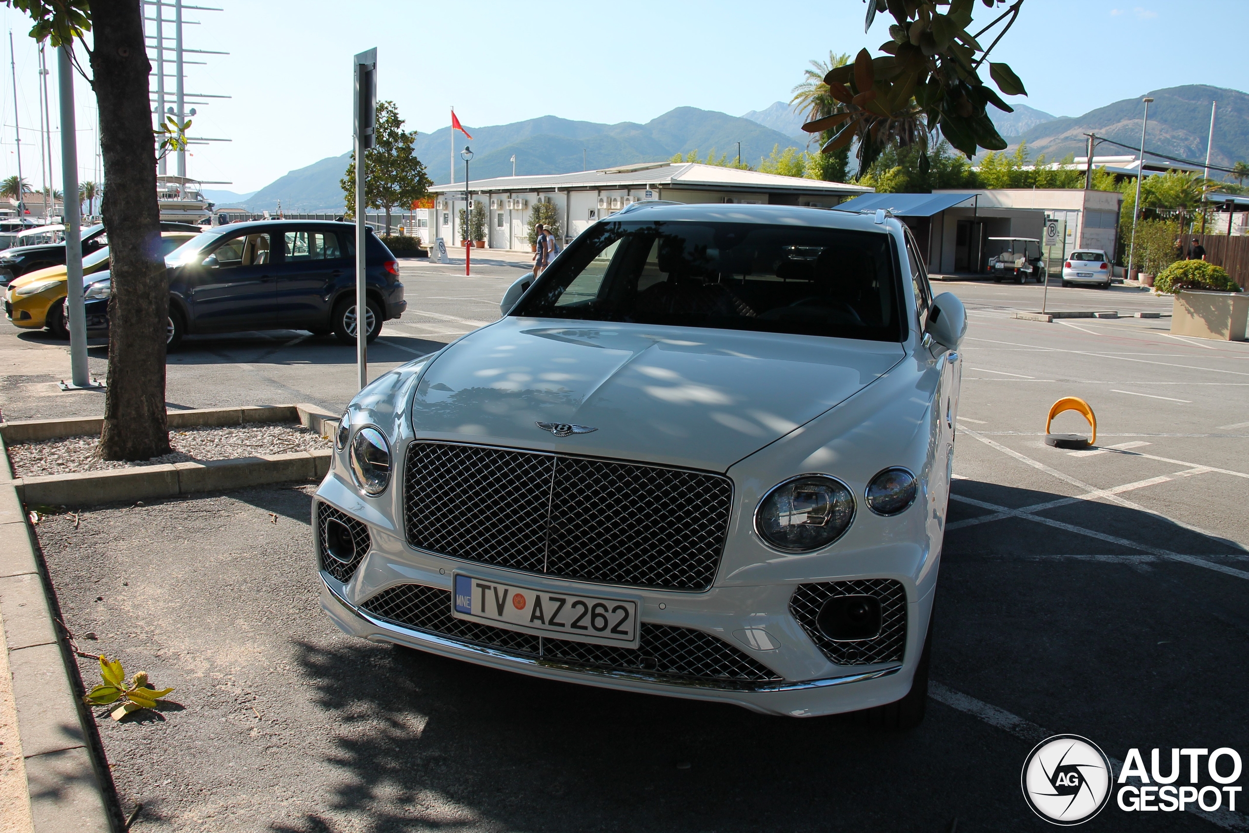 Bentley Bentayga V8 2021 First Edition