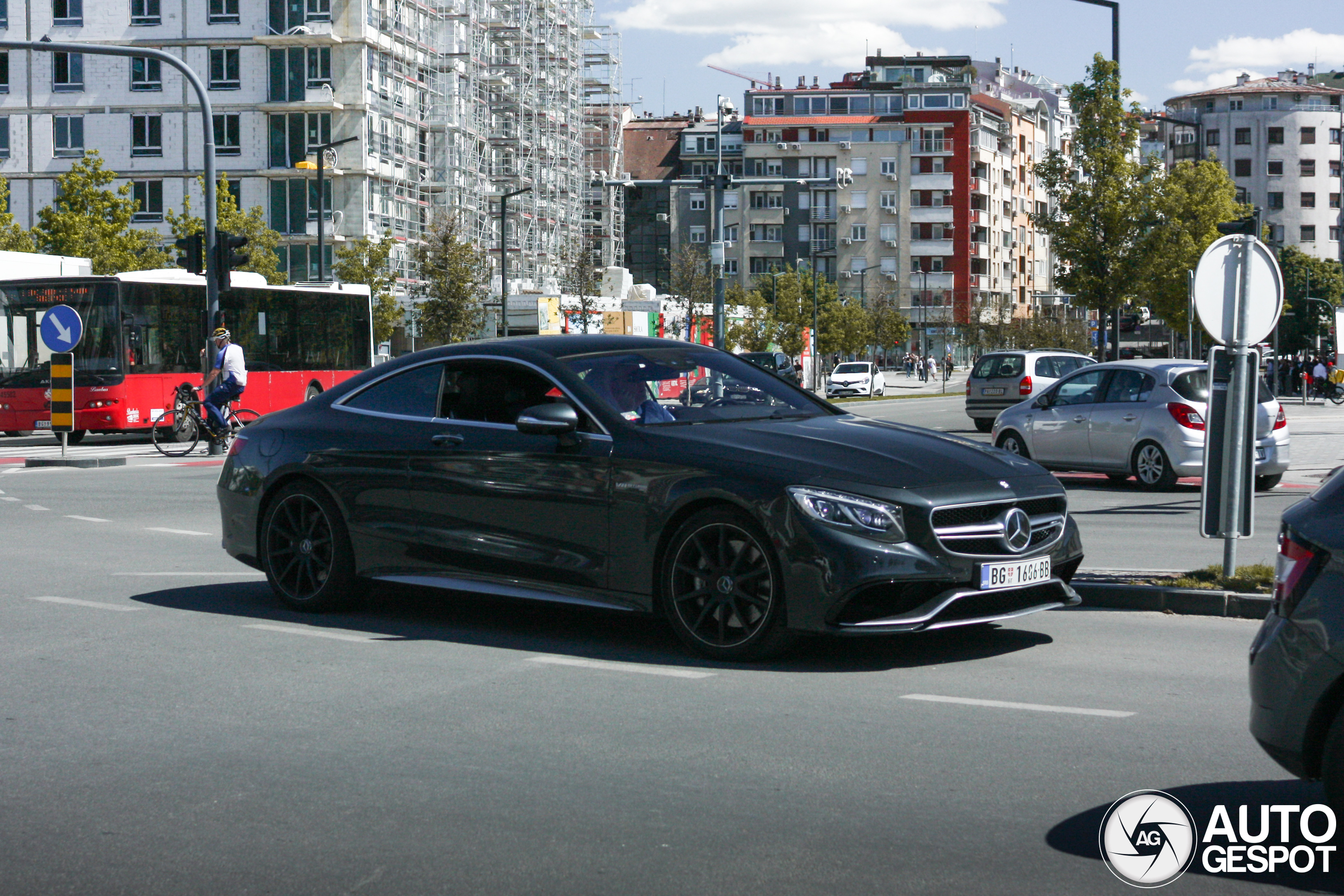 Mercedes-AMG S 63 Coupé C217