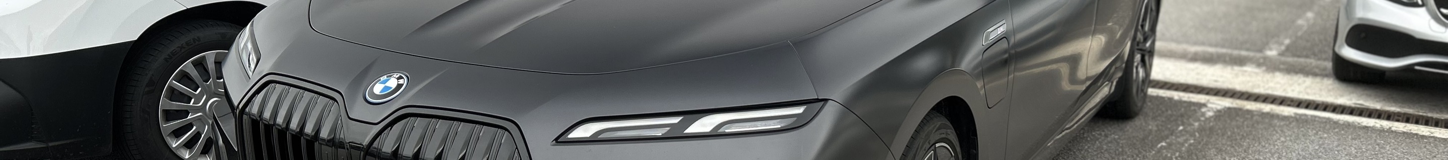 BMW M760e xDrive