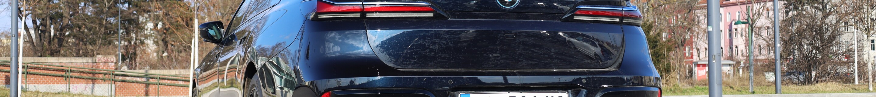 BMW M760e xDrive