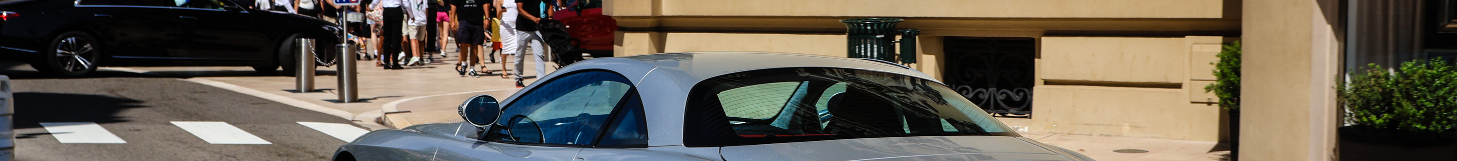 Mercedes-Benz SLR McLaren