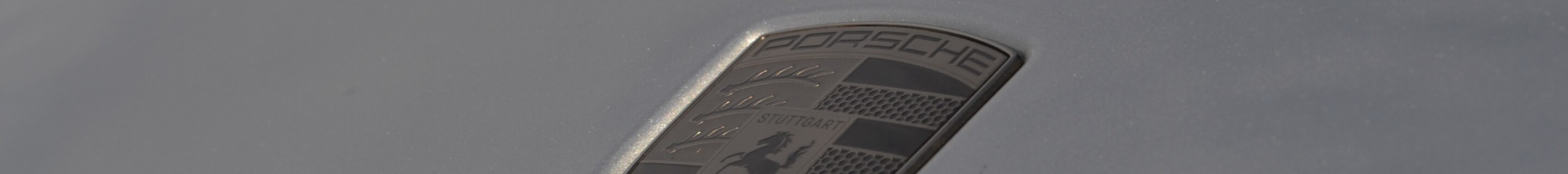 Porsche Macan EV Turbo