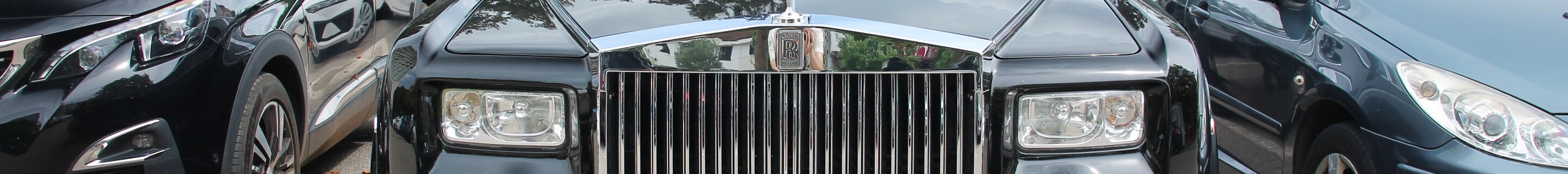 Rolls-Royce Phantom Black