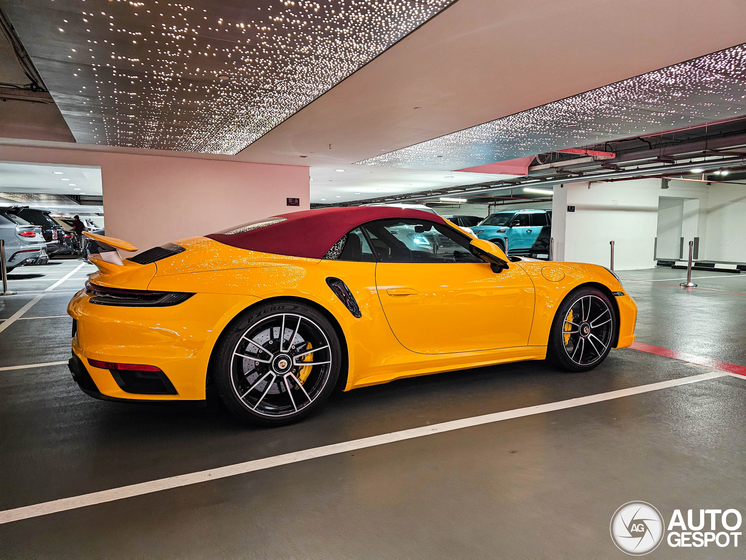 Porsche 992 Turbo S Cabriolet