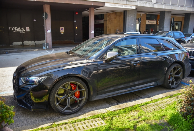 Audi RS6 Avant C8