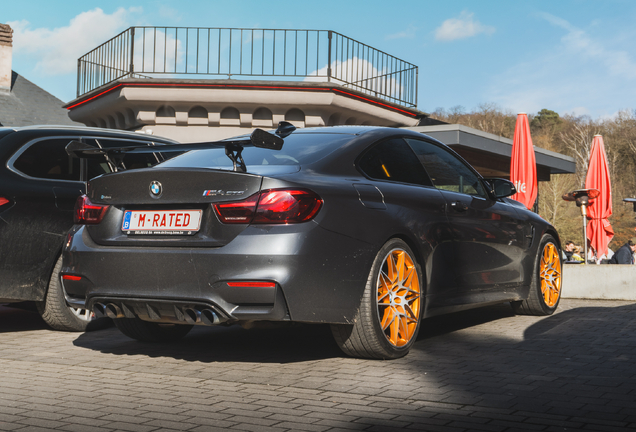 BMW M4 GTS