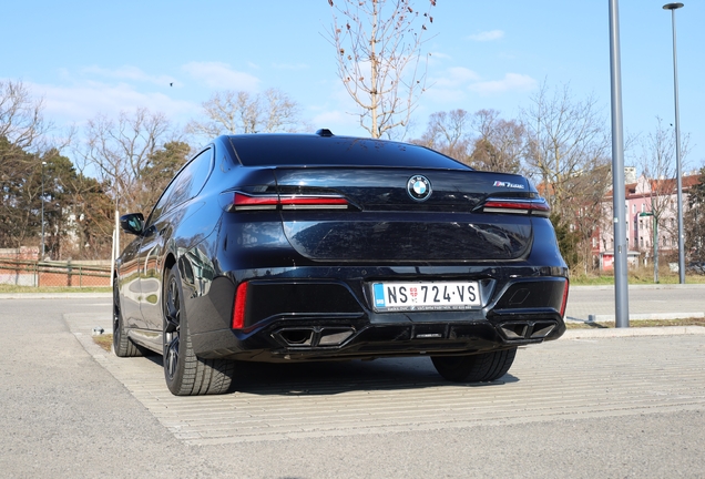 BMW M760e xDrive