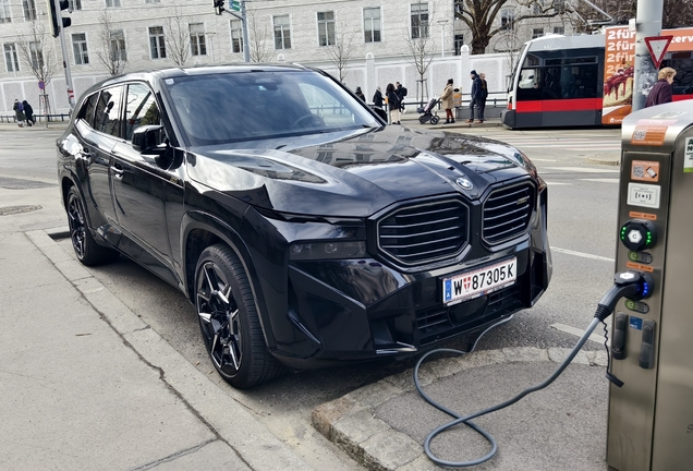 BMW XM G09