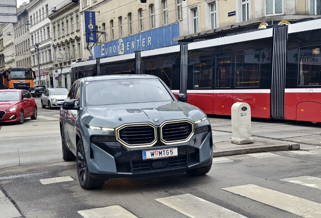 BMW XM G09